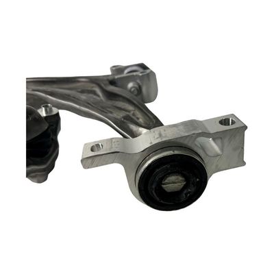 Ramię sterujące częściami samochodowymi 32381882 32381881 dla VOLVO